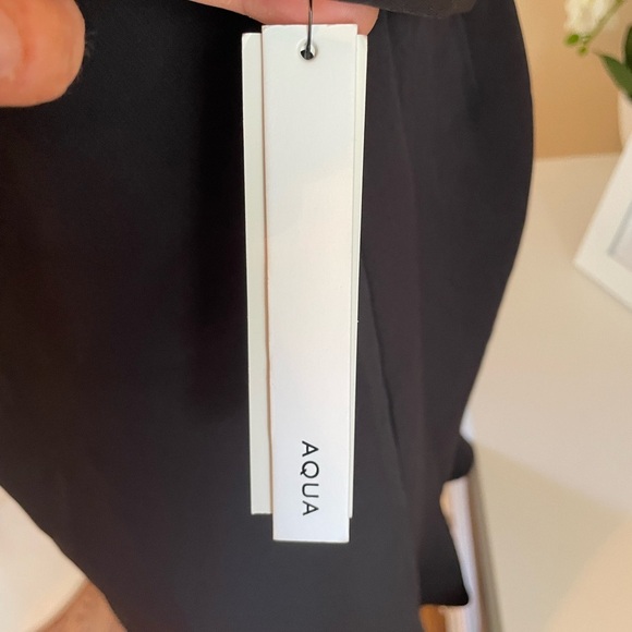 NWT AQUA RUFFLE STRAPLESS DRESS - Picture 6 of 6